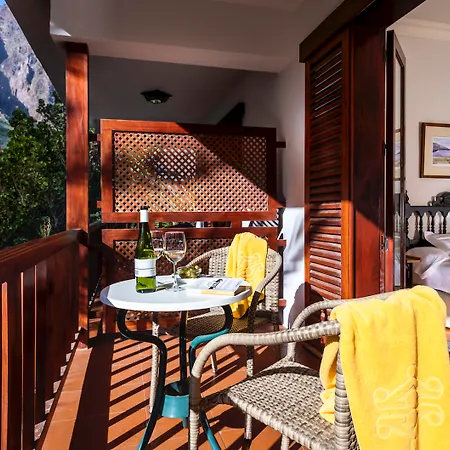 Hotel De El Hierro Las Casas (El Hierro)