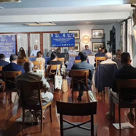 Hotel De El Hierro Las Casas (El Hierro)